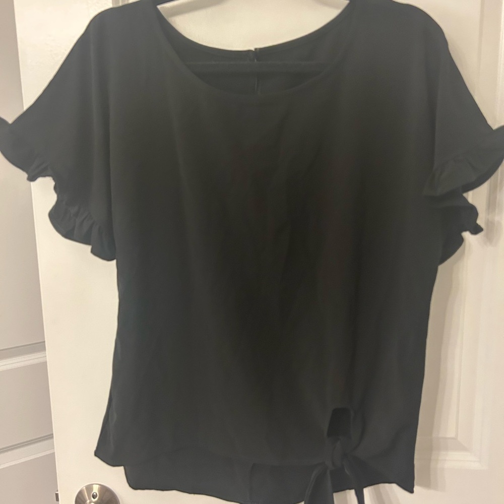 Women’s Black Ruffle Sleeve Top Size Medium